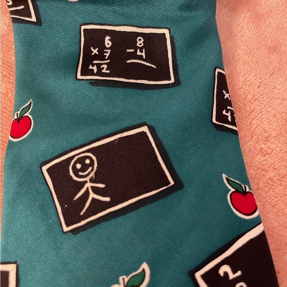 Chalkboard and Apple Patterned Tie - Picture 3 of 8